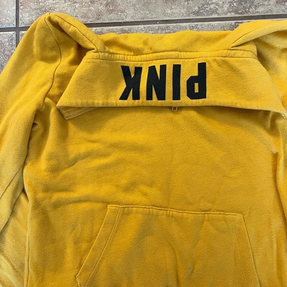 Yellow pink pullover - Picture 3 of 3